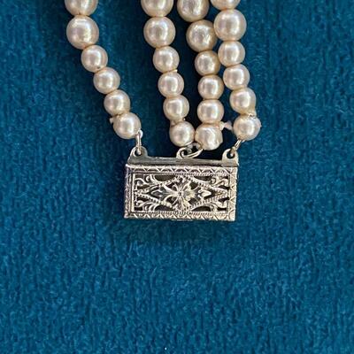 Vintage cultured pearl 4-strand  bracelet with sterling clasp
