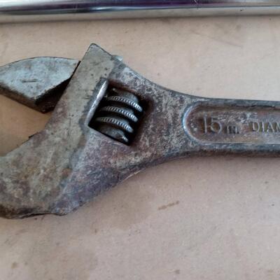 LOT 149  LARGE HAND TOOLS