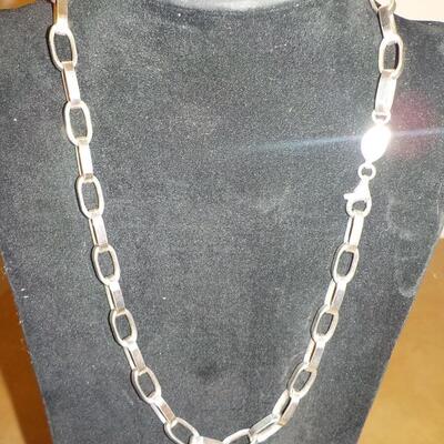 21 inch Chain link Sterling Silver Necklace/ Italy.