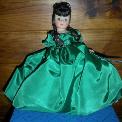 1988 Madame Alexander 10" Colleen Portrette in her original box
