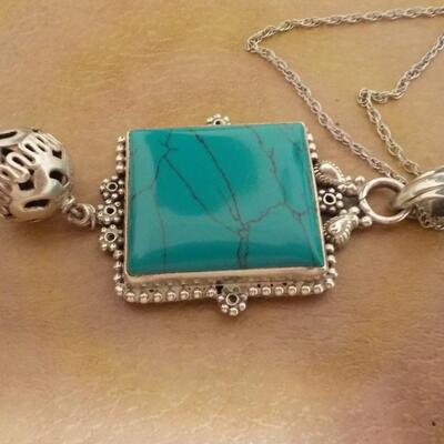 Sterling silver Turquois necklace.