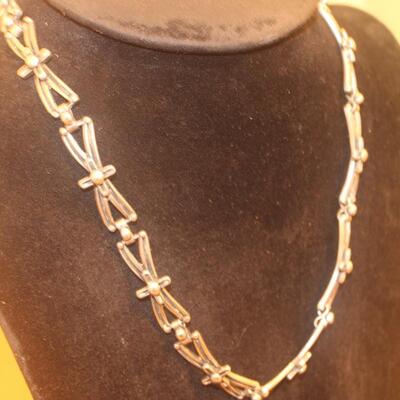 21 in Art-Deco Sterling silver necklace.