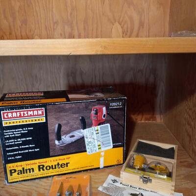 LOT 72  NEW CRAFTSMAN PALM ROUTER, ROUTER BITS AND HIGH SPEED STEP DRILL BITS