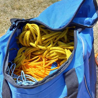 LOT 82  HEAVY-DUTY EXTENSION CORD, BUNGEE CORDS AND ROPE