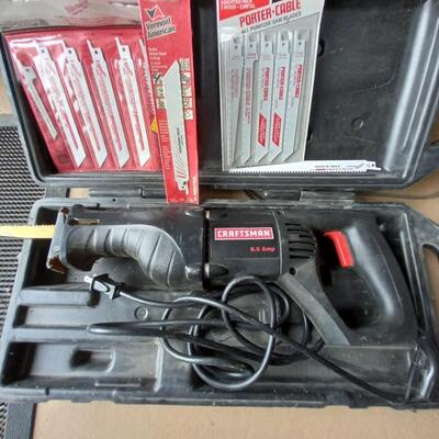 LOT 99  CRAFTSMAN SAWZALL WITH EXTRA BLADES