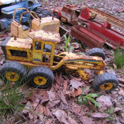 Collection of Vintage Children's Toys- Mostly Metal