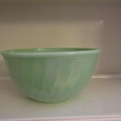 Vintage Fire King Jadeite Mixing Bowl- 9 Inch
