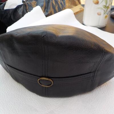 Leather Scully Hat , Italy, ( Bailey" sz large.