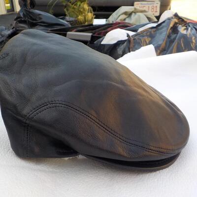 Leather Scully Hat , Italy, ( Bailey" sz large.