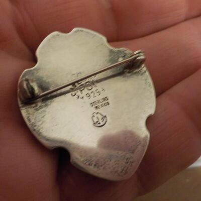 Sterling silver Irish in lay design pin.