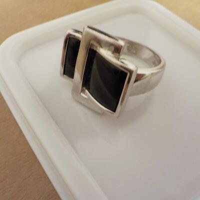 Sterling silver double face Black onyx  ring.