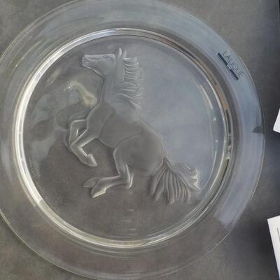 Lalique Class a numbered Plate " Horse ".