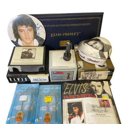 Grouping of Elvis items