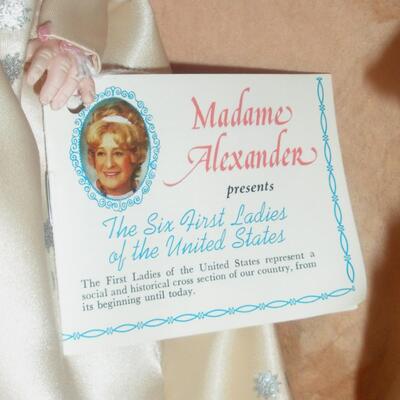 1976 Madame Alexander 14