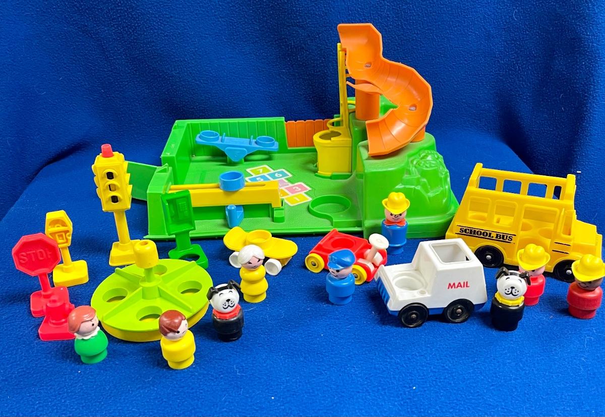 Fisher price little people town cheap