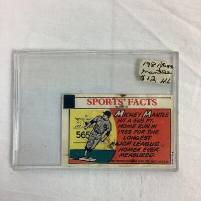 560  1981 Topps Sports Facts No. 12 of 56 Mickey Mantle