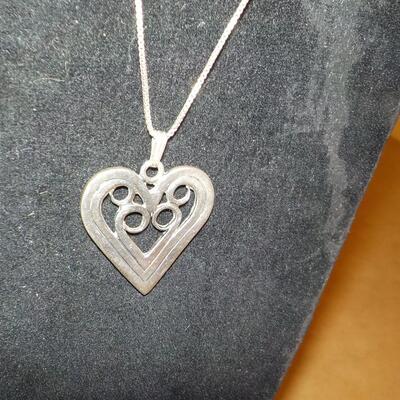 Sterling silver heart Necklace.