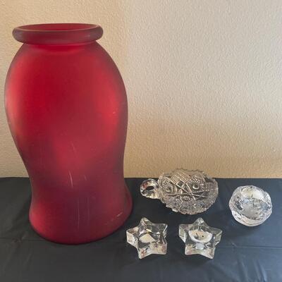 K18-Large red vase + extras