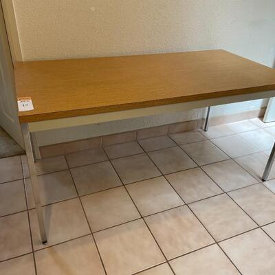 Laminated steel work table