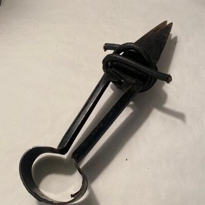 Antique snips/shears 