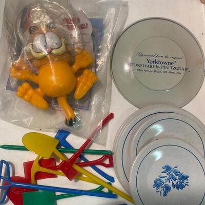 Child's Play: Junk Drawer Lot