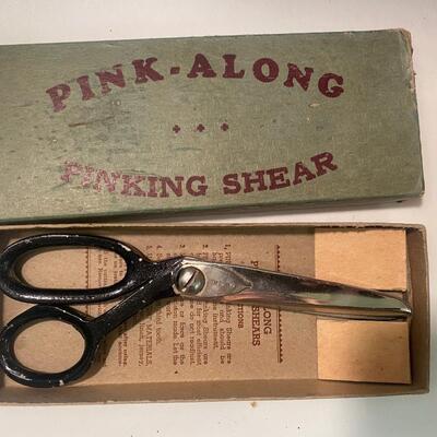 Pinking Shears Original Box