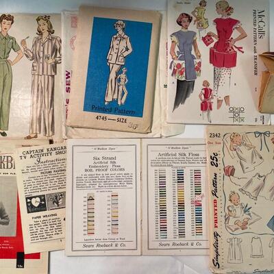 Ephemera Lot: Sewing Patters Silk Thread Sampler Card