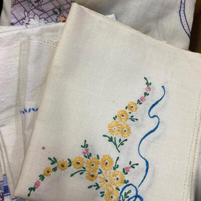 Linen Lot: Big ol' Box!