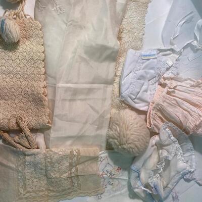 Soft Sweetness Vintage Bonnet Lace Lot