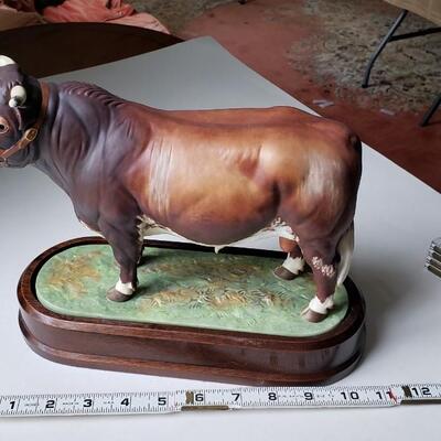 Dairy Shorthorn Bull Royal Worcester 1965