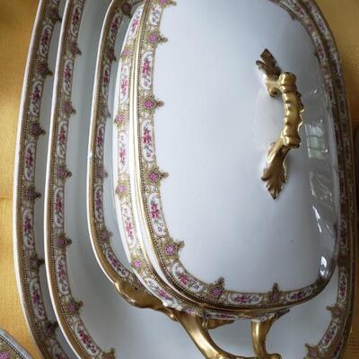 T & V Limoges China dish set Tressemann & Vogt
