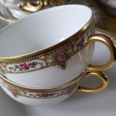 T & V Limoges China dish set Tressemann & Vogt