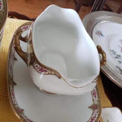 T & V Limoges China dish set Tressemann & Vogt