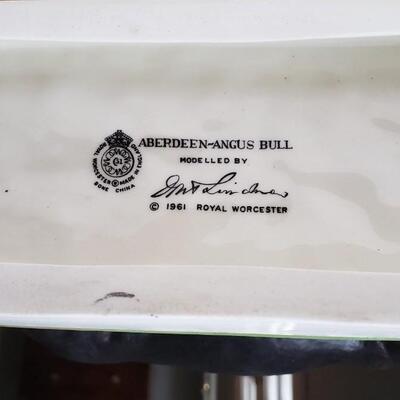 Aberdeen-Angus Bull modelled by Doris Lindner Royal Worcester 1961