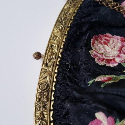 Vintage embroidered purse