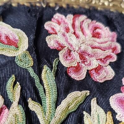 Vintage embroidered purse