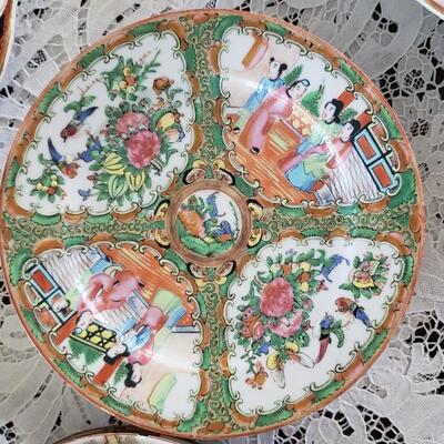 4 Asian motif, Chinese 8" plates