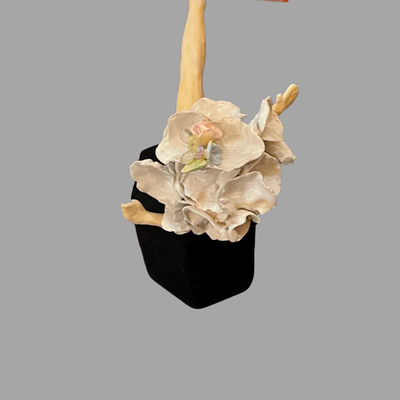 Susan Bergman Sitting Garlic Sculpture - 3"
