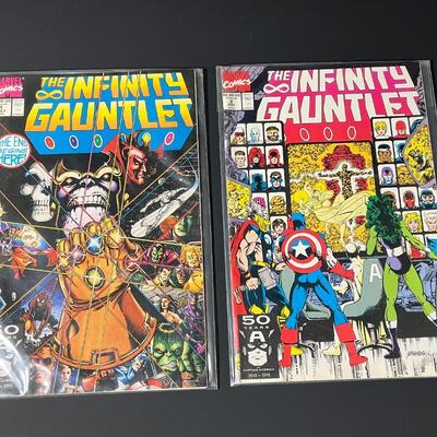 LOT 1: Marvel's Infinity Gauntlet Comic Books Volume 1 Numbers 1 & 2