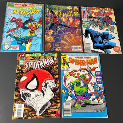 LOT 3: Marvel Spider-Man Comic Books - Various Issues