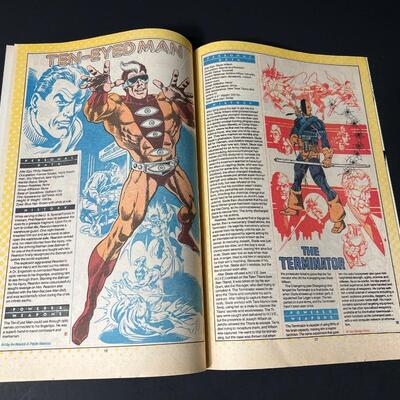 LOT 29: Five Various DC Comic Books