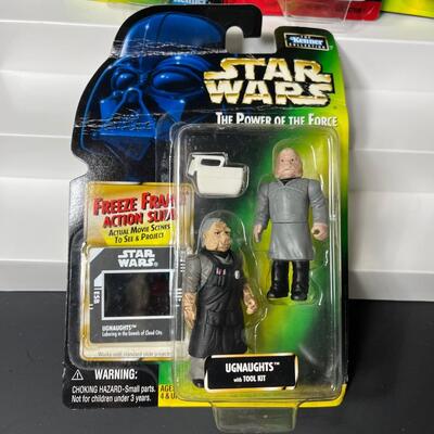 LOT 46: Star Wars Action Figures - Empire Strikes Back Power of the Force (6)