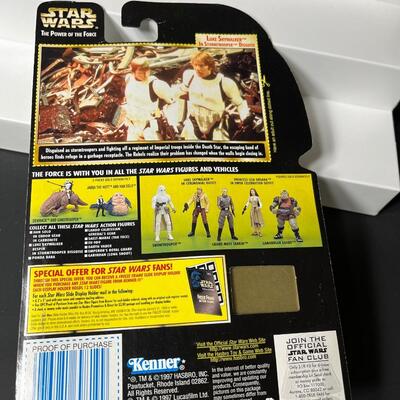 LOT 48: Action Figures (8) A New Hope - Star Wars Power of the Force