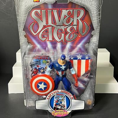 LOT 62: Captain America Golden Age/Silver Age Collectible Figures