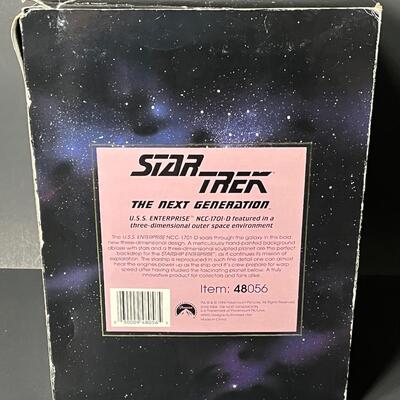 LOT 63: Star Trek Next Generation USS Enterprise 3-D Statue in Original Box