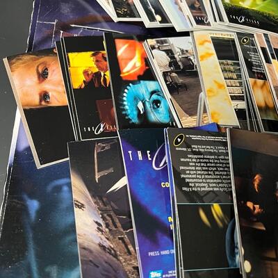 LOT 66: X-Files Cards - Collectible Card Game and Movie Cards