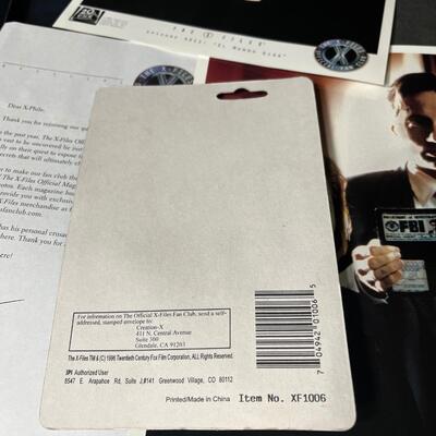 LOT 67: Collection of X-Files Fan Club Materials