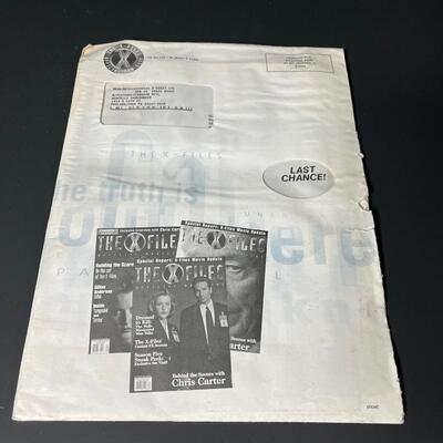 LOT 67: Collection of X-Files Fan Club Materials