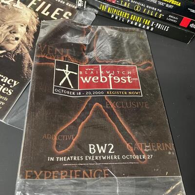 LOT 68: Big Lot of X-Files Books & Magazines