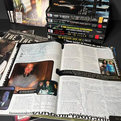 LOT 68: Big Lot of X-Files Books & Magazines
